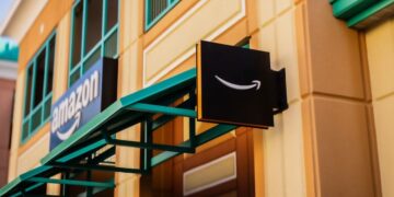 Amazon, Hindistan’da 13 milyar dolar yatırım yapacak