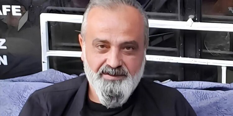 Oyuncu Mustafa Başalan hayatını kaybetti