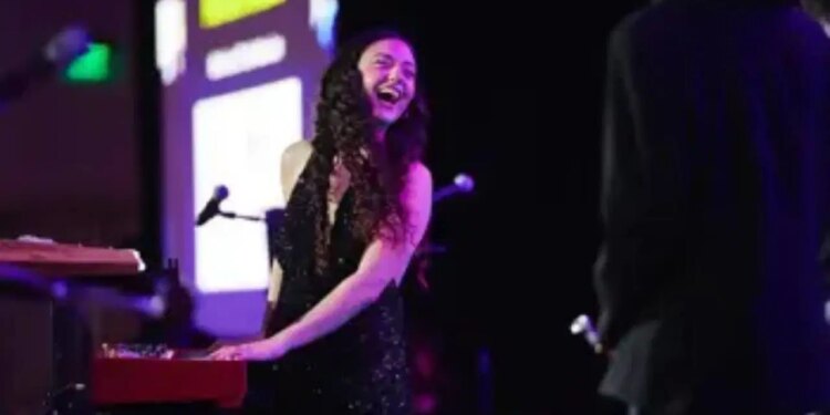 Genç Türk müzisyen Su Yavuz’a Berklee’den ödül