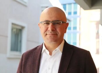 Hişyar Özsoy AK’ye çağrı yaptı: ‘Umut ilkesi’ için sorumluluk alın