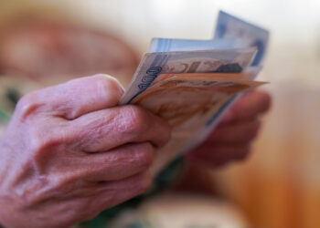 4 Milyon Emekli İçin Tarih Belli Oldu: Kök Maaşlar Sil Baştan Değişiyor
