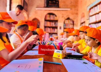 Geleceğin sanatçıları Mardin’de yetişiyor: Bienal Çocuk Atölyeleri tamamlandı