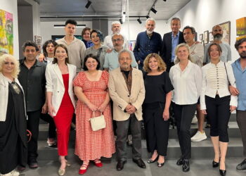 ‘Yeniden: Babanı Anlat’ sergisi Artopia Sanat Galerisi’nde açıldı