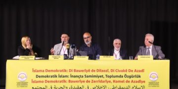 Demokratik İslam Konferansı: Medine Sözleşmesi tartışıldı
