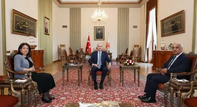 İmralı Heyeti’nden Meclis Başkanı’yla görüşme sonrası açıklama