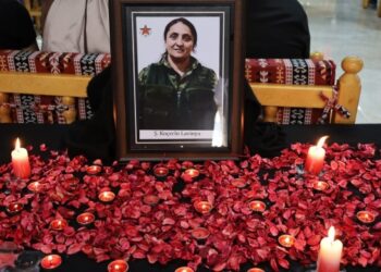 YPJ’li Nurcan Başak’ın taziyesi kitlesel ziyaret edildi