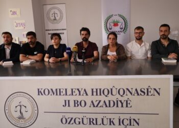 Rojhilatlı yurttaşlara işkence raporu paylaşıldı: Kötü muamele, cinsel işkence ve tehdit