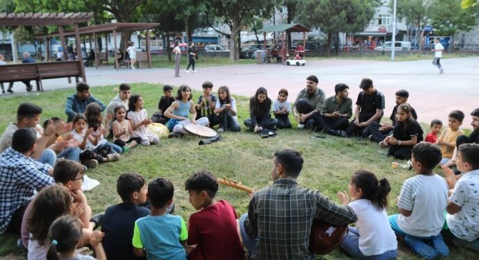 Beyoğlu’nda gençlerden uyuşturucuya karşı mücadele çağrısı