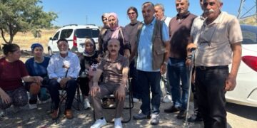 30 yıllık tutsak Niyazi Budak tahliye edildi