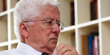 Tarhan Erdem ölüm yıldönümünde anıldı