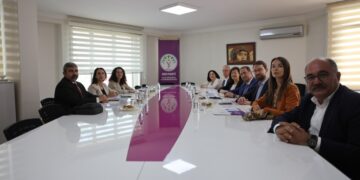 AK PM Birleşik Avrupa Solu Grubu DEM Parti ve İmralı Heyeti ile görüştü