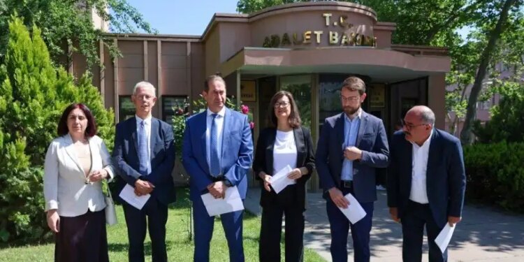 AK PM Birleşik Sol Grubu: Çözüm Öcalan’ın katılımıyla mümkün olur