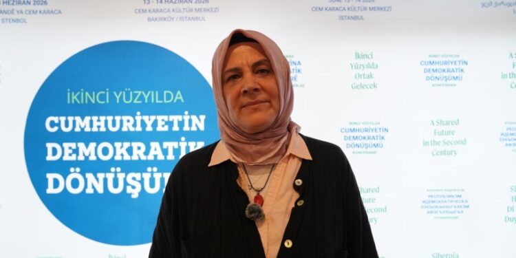Nurten Ertuğrul: Barışın toplumsallaşması için Kürtler ile eşit olma kabul edilmeli