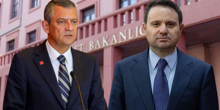 Akın Gürlek Özgür Özel'e Açtığı Tazminat Davasını Kazandı