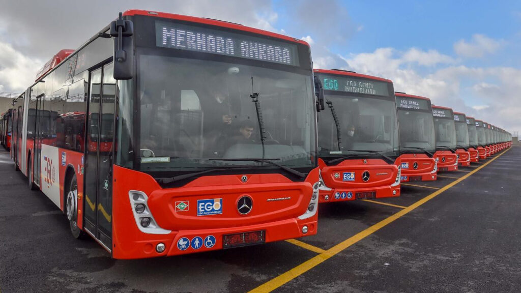 Ankara'da Ulaşıma Metro İnşaatı Düzenlemesi: Bir Cadde Trafiğe Kapatılıyor