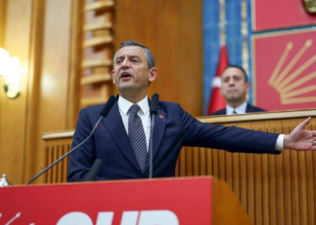 CHP Bölünüyor mu? 'Özgür Özel Talimatı Verdi, Yeni Parti Geliyor'