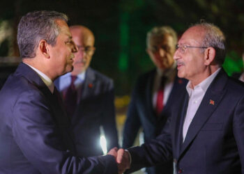 CHP'de Kritik Salı: Özel CHP Grup Toplantısı'nda; Kılıçdaroğlu MYK ve PM'yi Topluyor