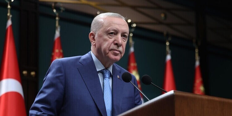 Cumhurbaşkanı Erdoğan'dan CHP'ye Sert Sözler: 'Tek Gündemleri Koltuk Kavgası'