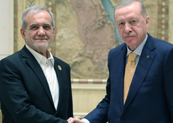 Cumhurbaşkanı Erdoğan’dan Pezeşkiyan’a Sabotaj Uyarısı: 'Barışa Katkı Sunacağız'