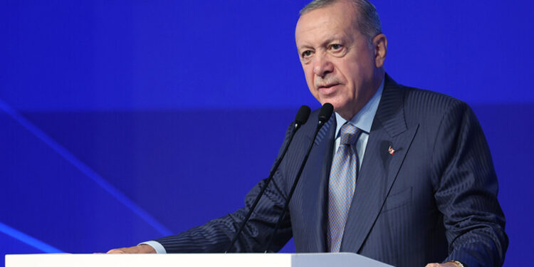 Cumhurbaşkanı Erdoğan'dan Yapay Zeka Zirvesi'nde Kritik Mesajlar