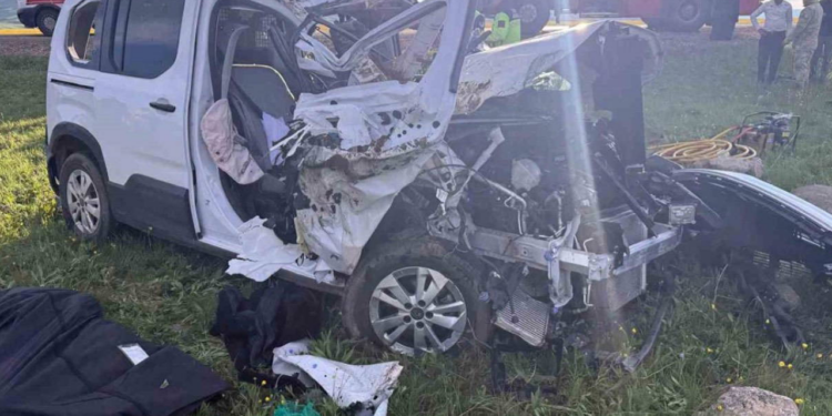 Erzurum'da Can Pazarı: Takla Atan Araçta Üç Ölü, Dört Yaralı