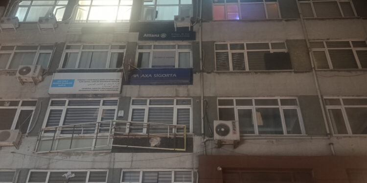 Fatih'te Ruhsatsız Masaj Salonunda Şüpheli Ölüm