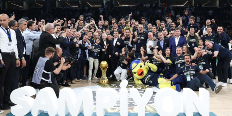 Fenerbahçe Beko Dört Ayrılığı Birden Duyurdu