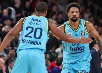 Fenerbahçe Beko'dan Üst Üste Ayrılık Açıklamaları