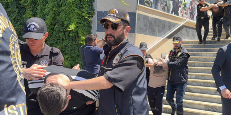İBB Yöneticisi Erhan Karaal'ın Kaçırılma Olayıyla İlgili 6 Şüpheliye Tutuklama Talebi