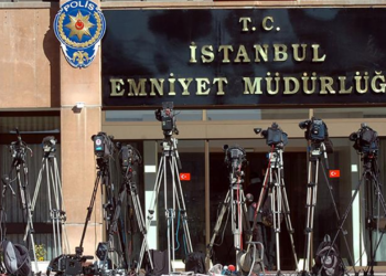 İstanbul Emniyeti'nden 'Çıplak Arama' İddiasına Yanıt