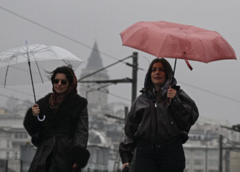 İstanbul'da Yaz Günü Kış Provası: Balkanlar'dan Gelen Dalga cumartesi Vuracak