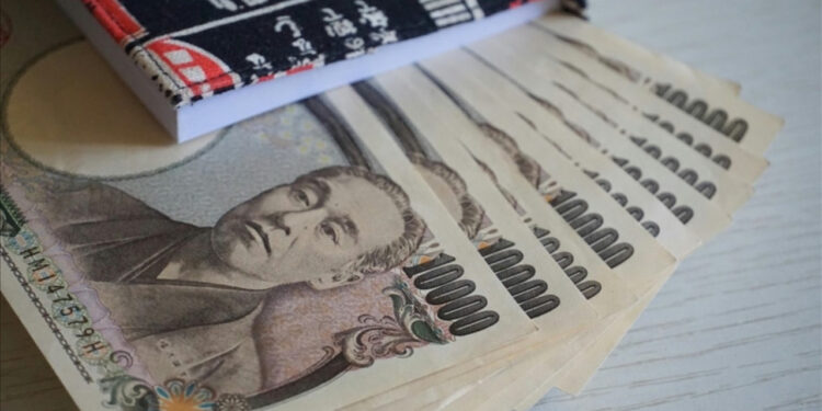 Japonya Merkez Bankası Faizi 30 Yılın Zirvesine Çıkardı