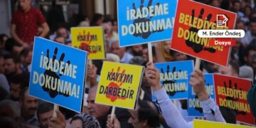 Merkez her şey yerel hiçbir şey