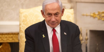Netanyahu'dan Beyrut'a Hava Saldırısı Talimatı