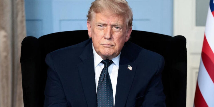 Trump İran'a Aba Altından Sopa Gösterdi: Anlaşmayı Beğenmezsem Tekrar Vurabiliriz