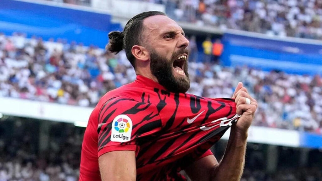 Vedat Muriqi Resmen Fenerbahçe'de! Akşam Saatlerinde İstanbul'da Olacak