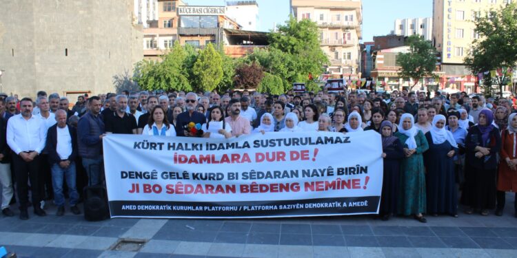 Amed’de İran’daki idamlar ve siyasi infazlar protesto edildi