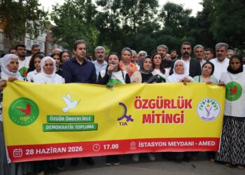 ‘Özgürlük Mitingleri’ mitingleri için dört bir yanda çalışmalar sürüyor