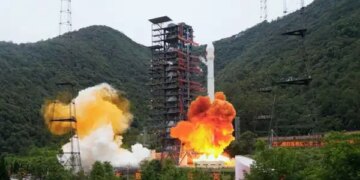 Çin, ‘Shijian-31’ uydusunu uzaya gönderdi