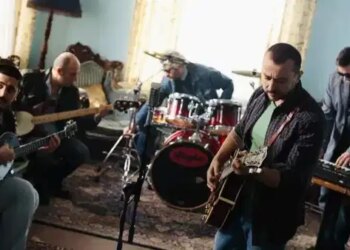 Leyla ile Mecnun hayranlarına büyük müjde: Leyla The Band 13 yıl sonra sahneye dönüyor!