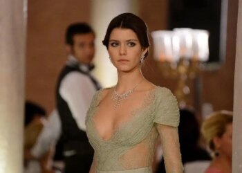 Beren Saat kimdir? Beren Saat kaç yaşında, nereli? Beren Saat neden gözaltına alındı?
