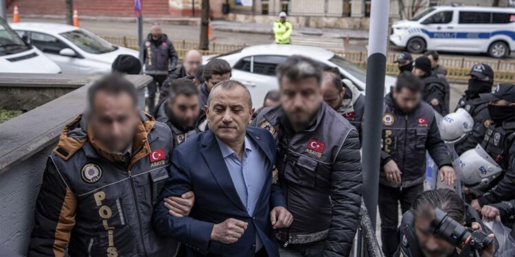 Tuncay Sonel’in ismi bakanlık listesinden çıkarılmadı