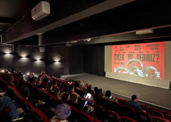 Festivalin 4. gününde sinemada eril tahakküme karşı kadın emeği: Teknik alanda örgütlenme ve dayanışma ağları masaya yatırıldı