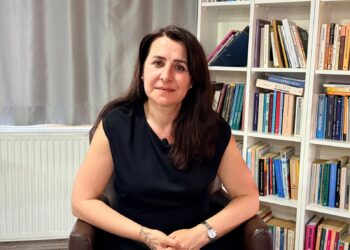 Gazeteci Küçükkeleş: Cumhuriyet’in demokratikleşmesi için önce kadınlarla barışmalı