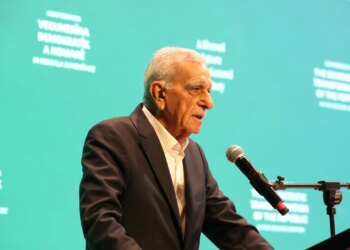 Ahmet Türk konferansta konuştu: Kürt sorunu benim
