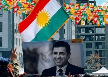17 yaşındaki genç hakkında Demirtaş posteri soruşturması