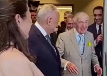 Rahmi Koç’un cinsiyetçi söylemlerine tepki: Özür dile