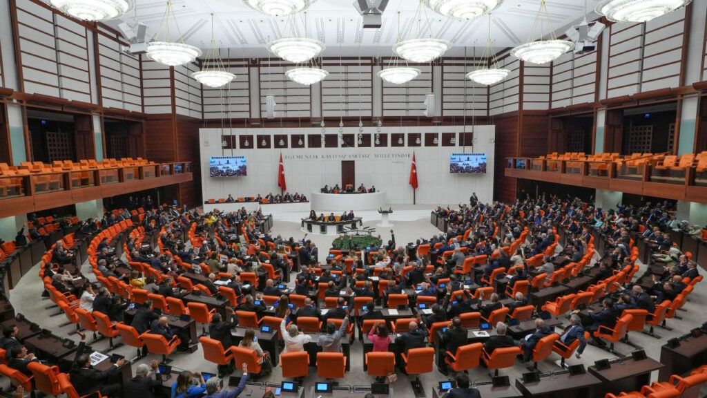 12. Yargı Paketi TBMM'de Kabul Edildi: 'IBAN Mağdurlarını' Yakından İlgilendiriyor