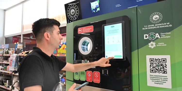 DOA geri dönüşüm makinesi İstanbul’da nerelerde var? Pet şişe geri dönüşüm makinesi ne kadar veriyor?