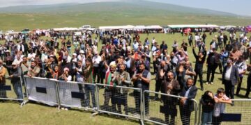 Keskin Bayındır: Yaylalarımızda artık barışın sesi yükselsin